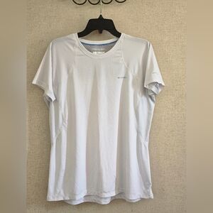Columbia Women's White Active Tee - XL
